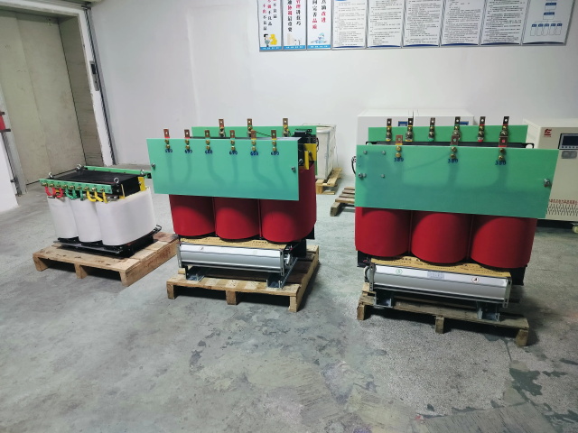 子长KS11-1000KVA矿用变压器